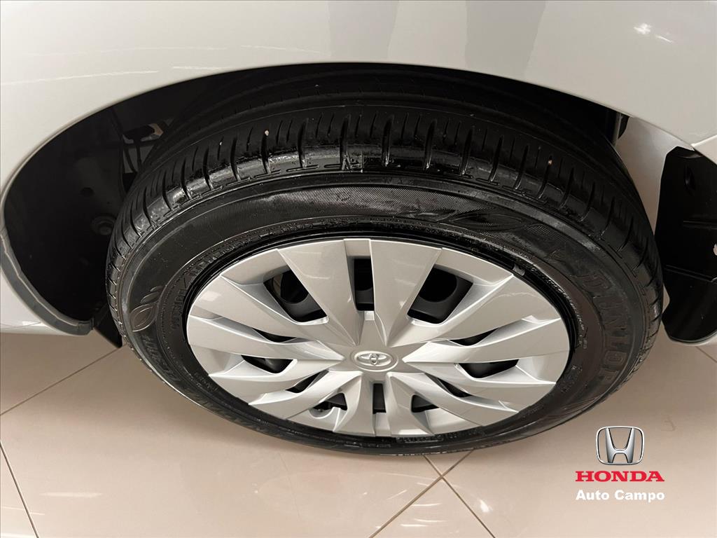 YARIS 1.5 16V FLEX SEDAN XL LIVE MULTIDRIVE6