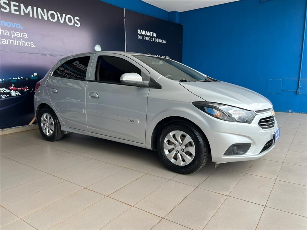 ONIX 1.0 MPFI LT 8V FLEX 4P MANUAL0