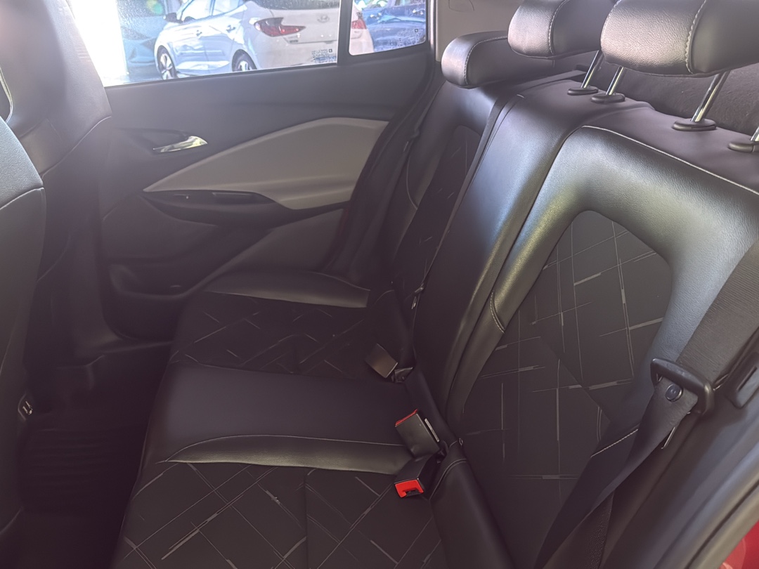 ONIX PLUS 1.0 TURBO FLEX AUTOMÁTICO10