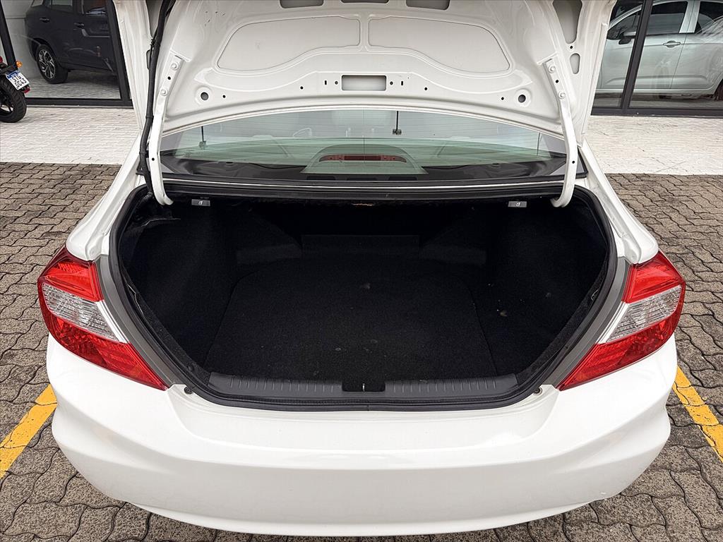 Honda Civic - 1.8 LXL 16V FLEX 4P AUTOMÁTICO