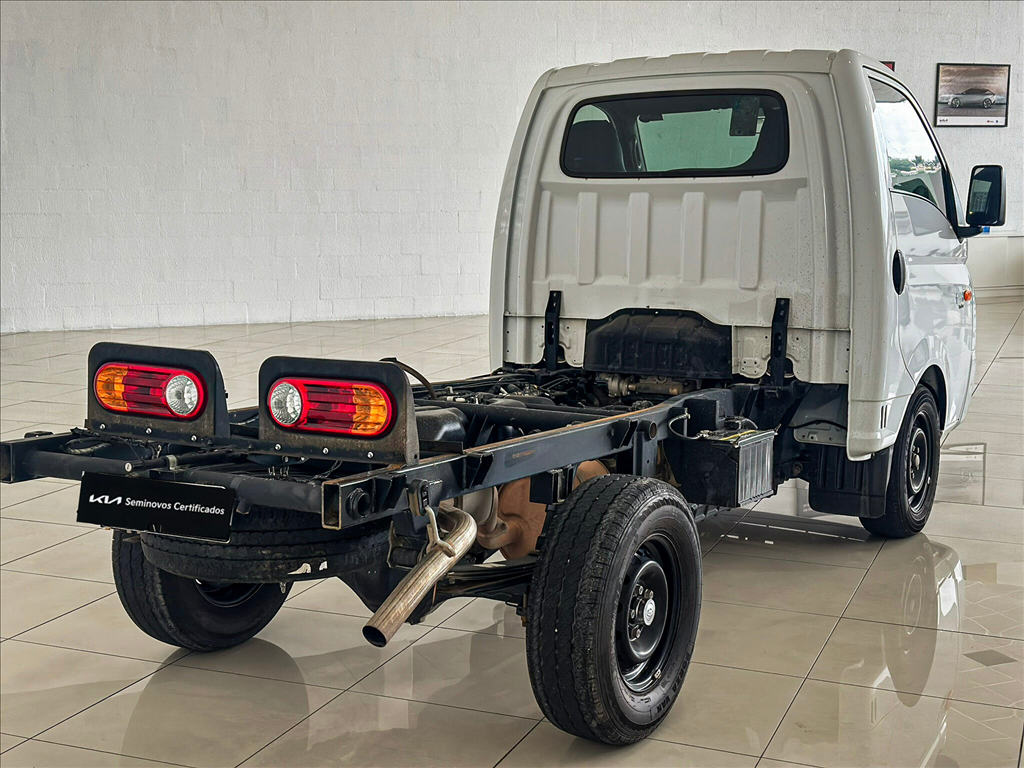 HR 2.5 LONGO SEM CAÇAMBA 4X2 16V 130CV TURBO INTERCOOLER DIESEL 2P MANUAL8