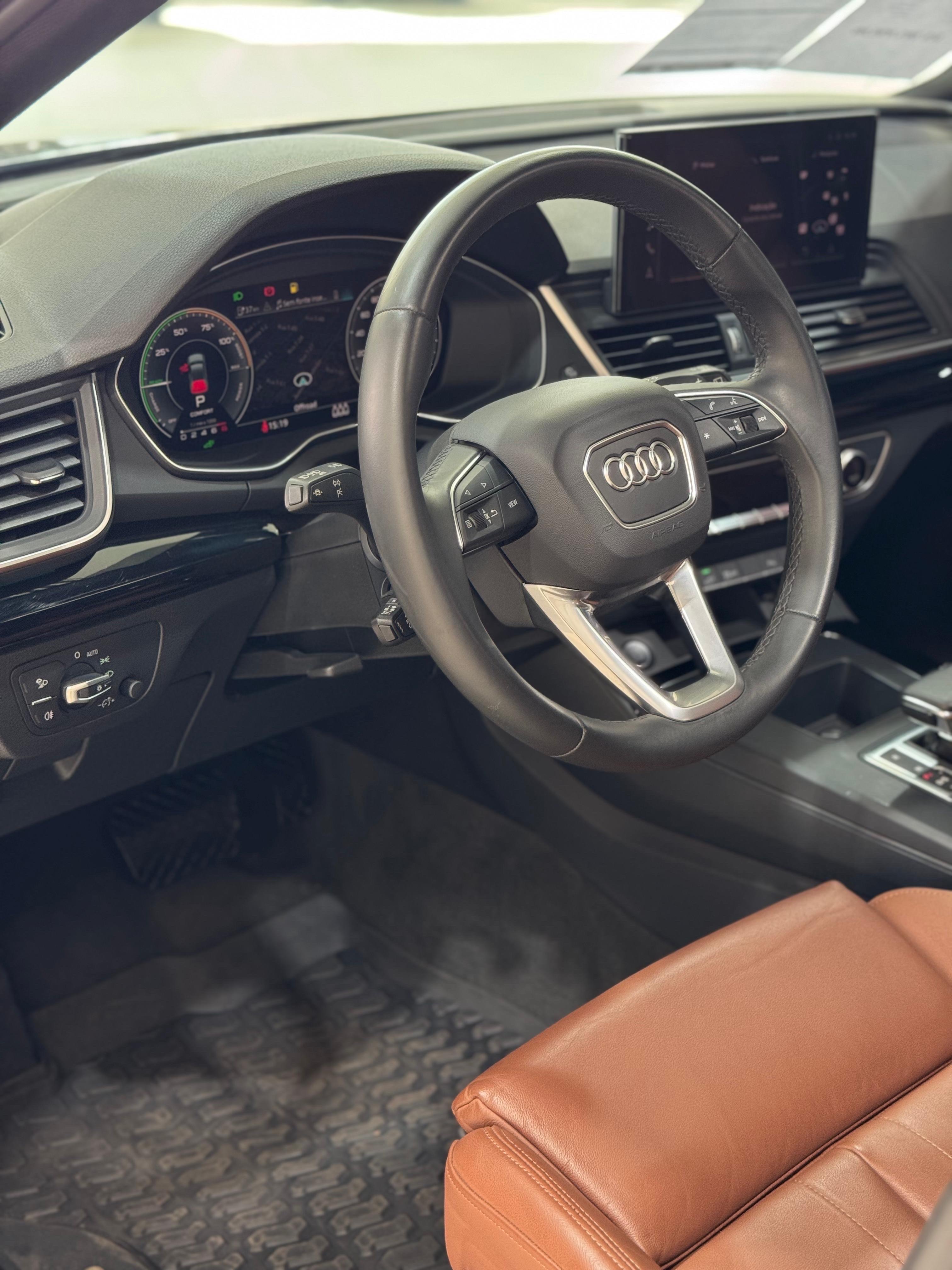 Audi-Q5-2.0 55 TFSIE PHEV PERFORMANCE BLACK QUATTRO S TRONIC