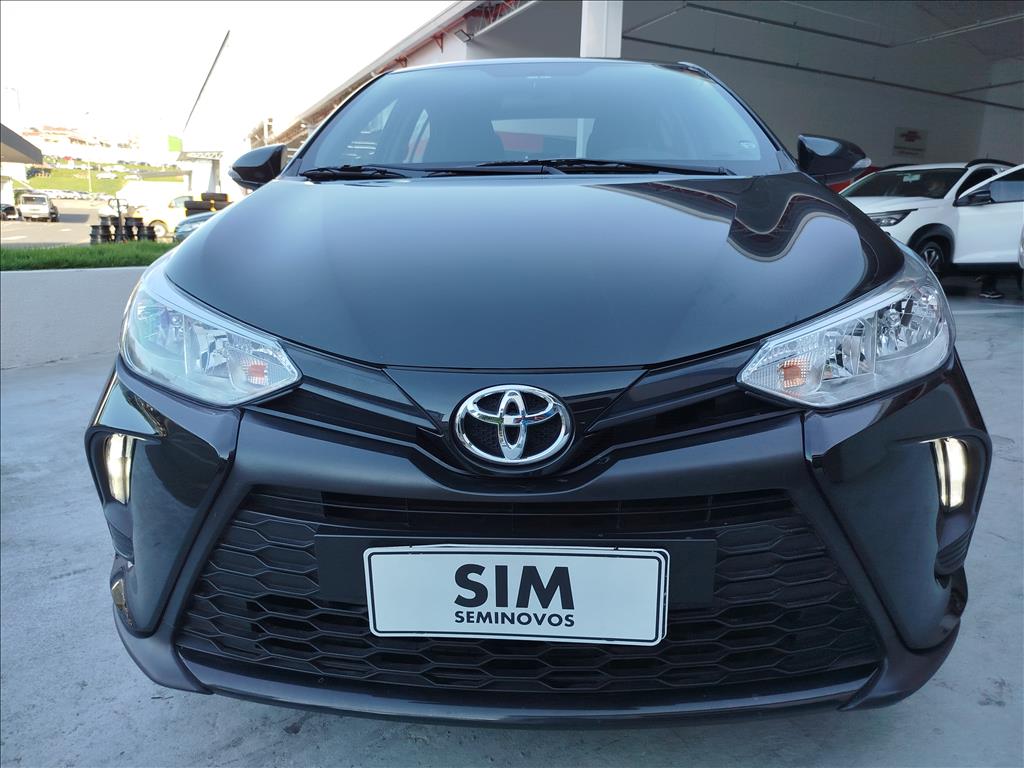 Toyota Yaris 1.5 16V Flex Sedan Xl Multidrive - foto 2