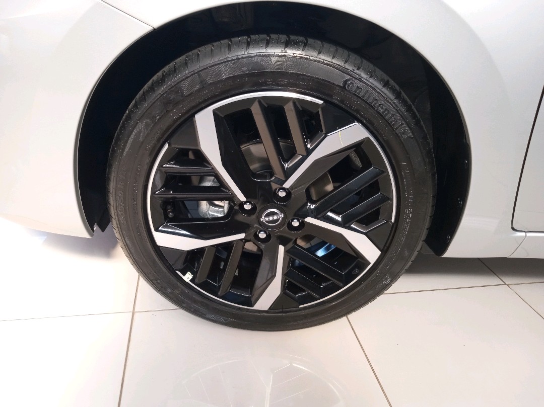 VERSA 1.6 16V FLEX EXCLUSIVE XTRONIC12