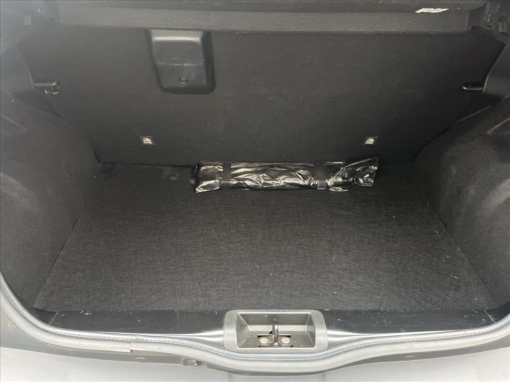 KWID 1.0 12V SCE FLEX OUTSIDER MANUAL15