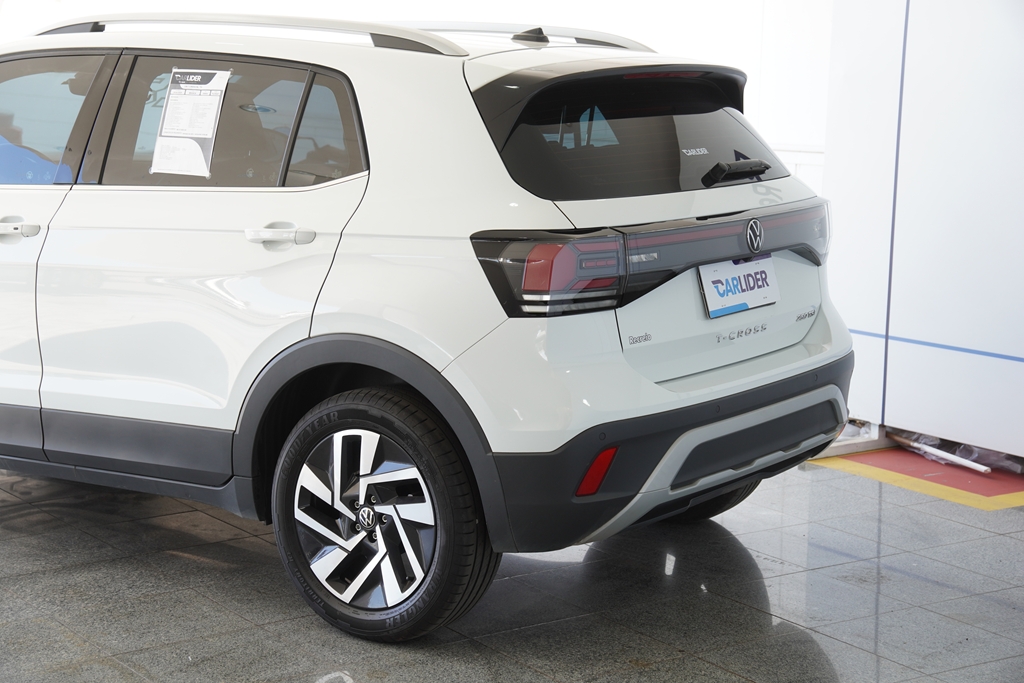 T-CROSS 1.4 250 TSI TOTAL FLEX HIGHLINE AUTOMÁTICO5
