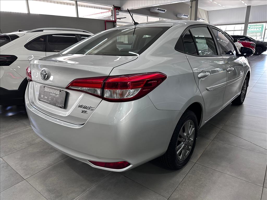 YARIS 1.5 16V FLEX SEDAN XLS CONNECT MULTIDRIVE11