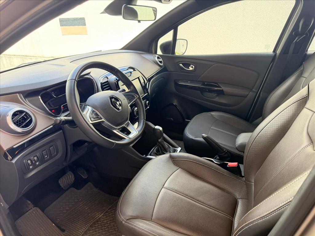 Renault-CAPTUR-1.3 TCE FLEX ICONIC X-TRONIC