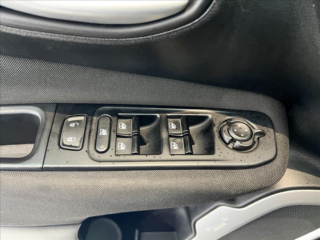 RENEGADE 1.8 16V FLEX 4P AUTOMÁTICO15