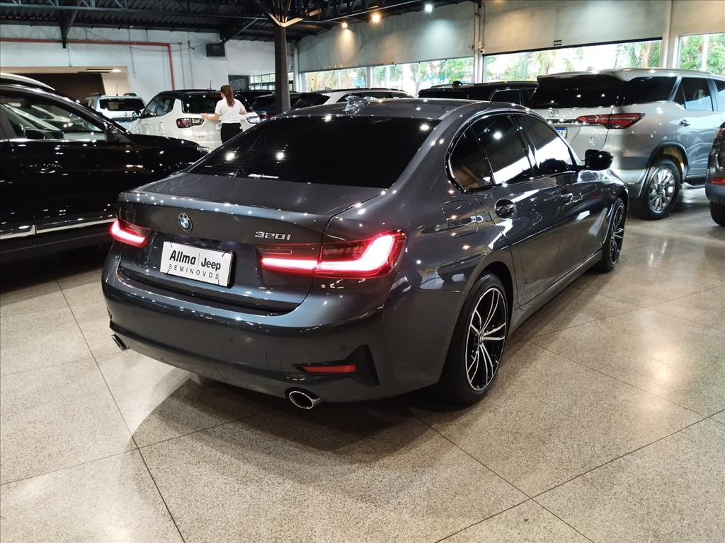 320i 2.0 16V TURBO GASOLINA SPORT GP AUTOMÁTICO4