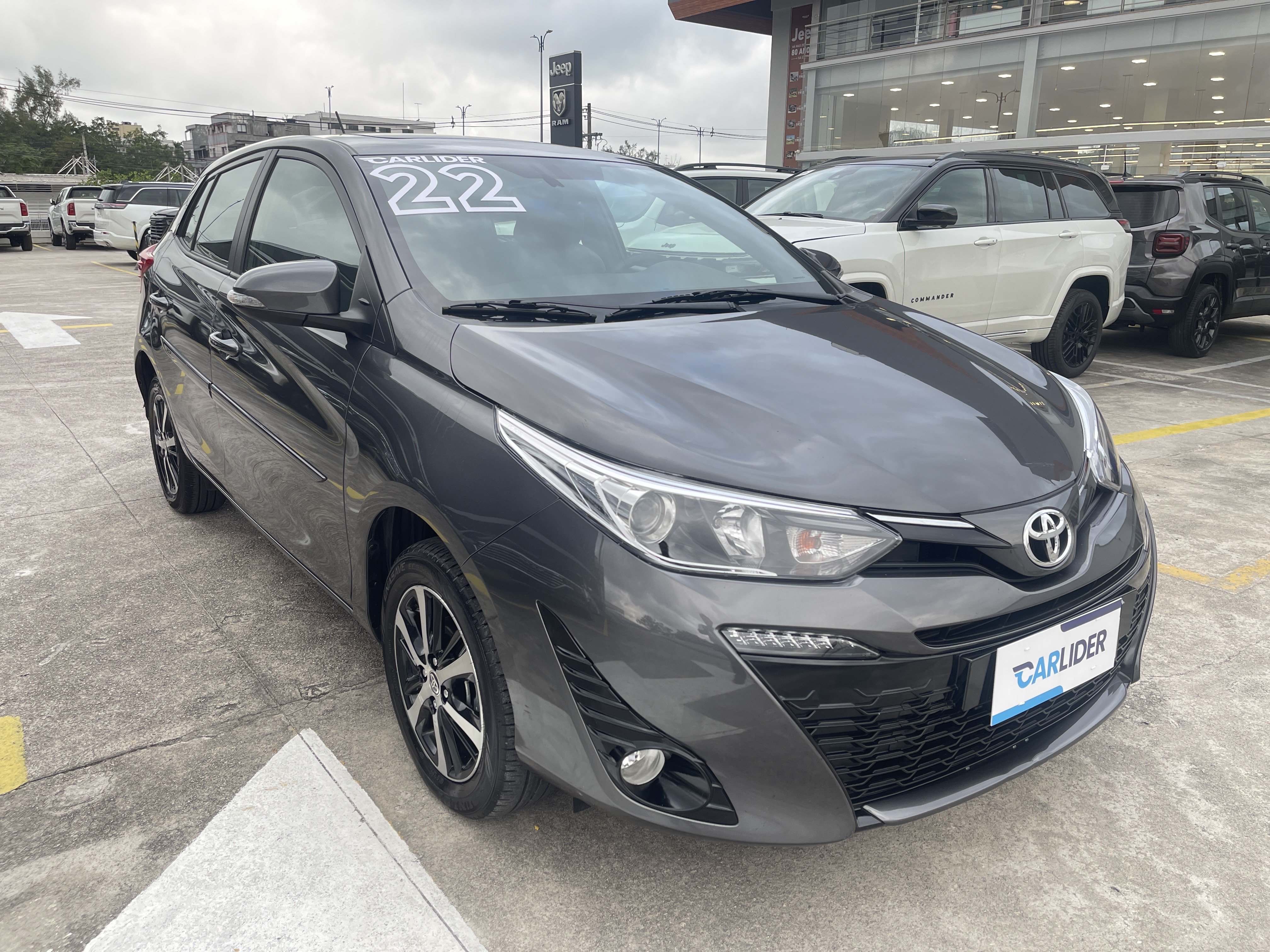 YARIS 1.5 16V FLEX XLS CONNECT MULTIDRIVE1