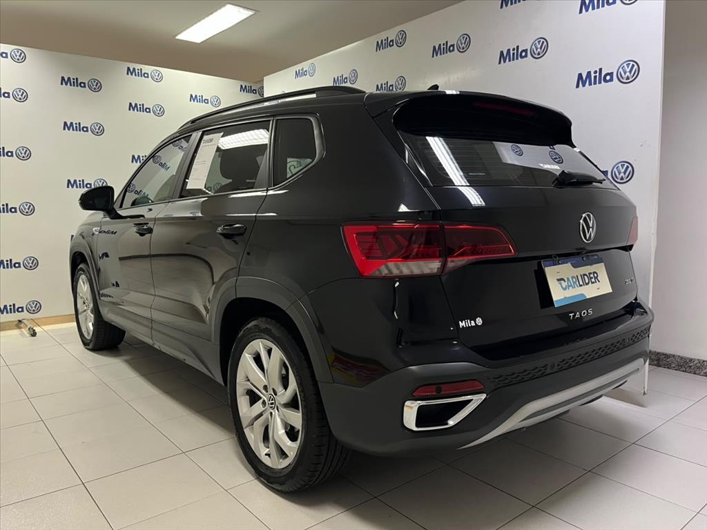 TAOS 1.4 250 TSI TOTAL FLEX COMFORTLINE AUTOMÁTICO2