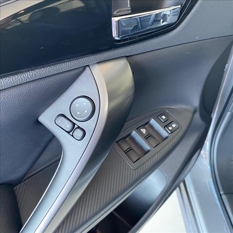 Mitsubishi-ECLIPSE CROSS-1.5 MIVEC TURBO GASOLINA HPE BLACK CVT