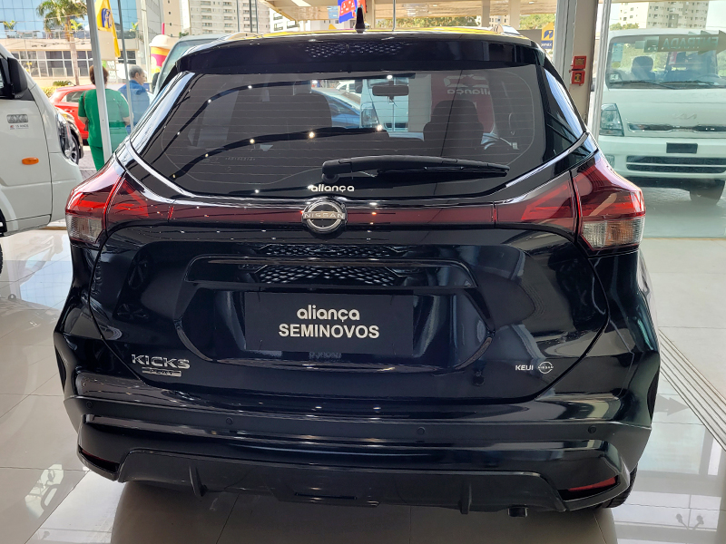 KICKS PLAY 1.6 16V FLEXSTART SENSE XTRONIC4