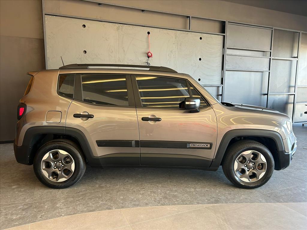 RENEGADE 1.8 16V FLEX 4P AUTOMÁTICO RENEGADE 1.8 16V FLEX 4P AUTOMÁTICO