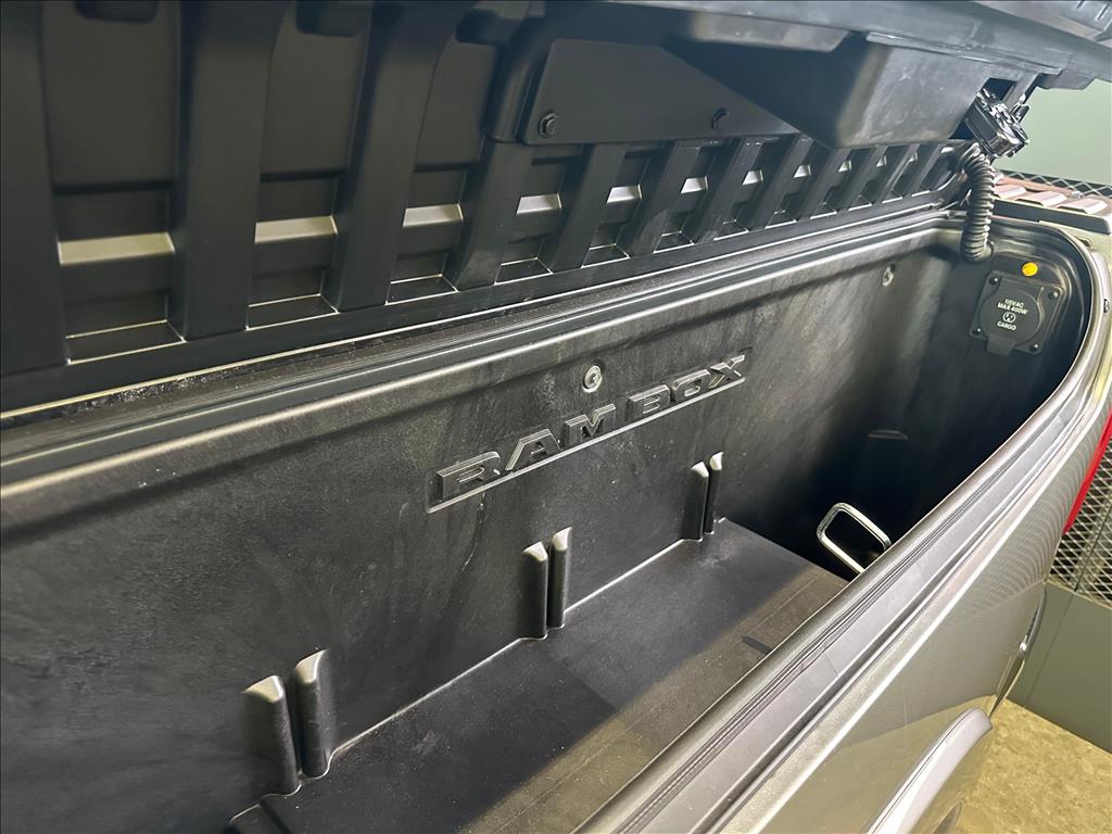 1500 3.0 HURRICANE 6 BITURBO GASOLINA LARAMIE CD 4X4 AUTOMÁTICO9