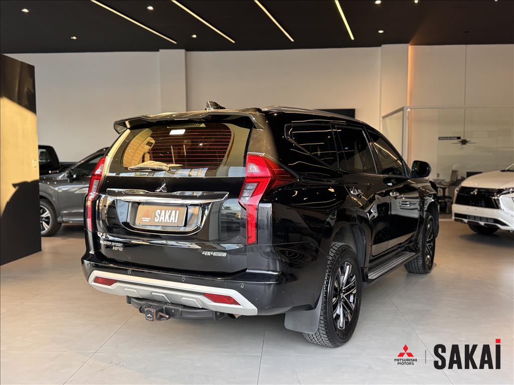 Mitsubishi-PAJERO SPORT-2.4 16V MIVEC TURBO DIESEL HPE AWD AUTOMÁTICO