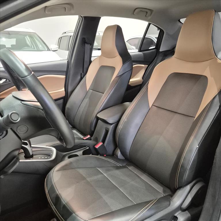 ONIX PLUS 1.0 TURBO FLEX PREMIER AUTOMÁTICO12