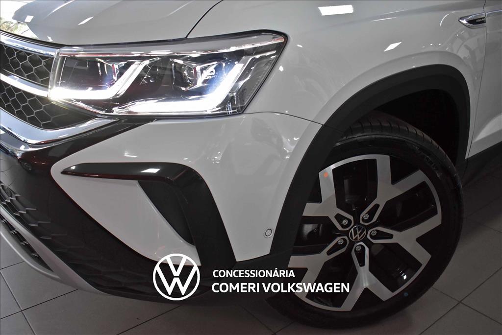 TAOS 1.4 250 TSI TOTAL FLEX HIGHLINE AUTOMÁTICO