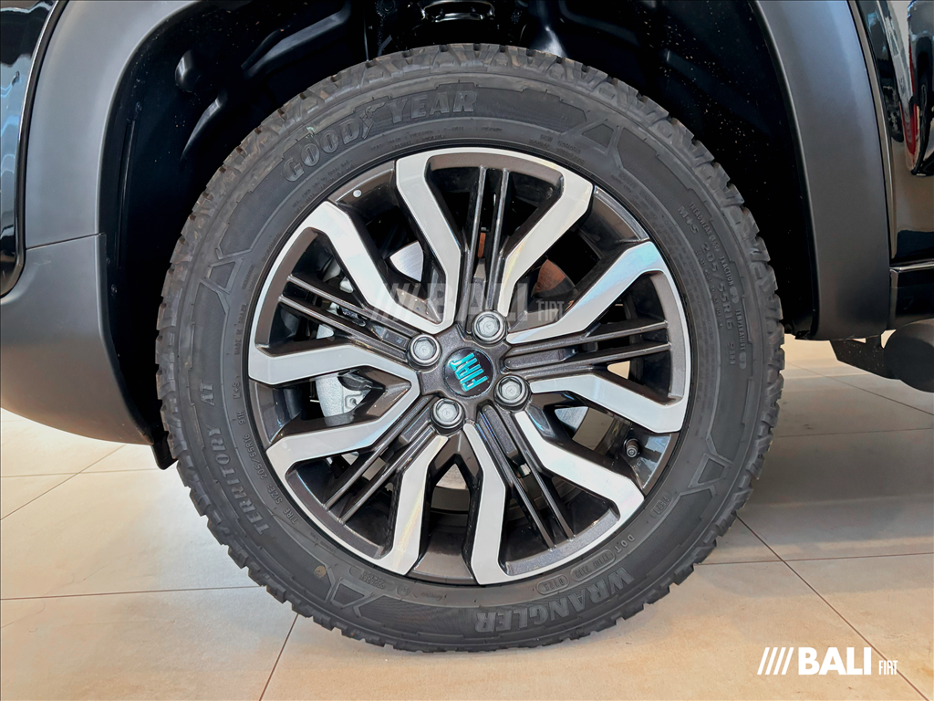 STRADA 1.0 TURBO 200 FLEX RANCH CD CVT5