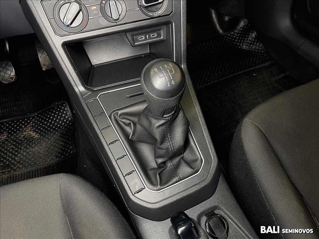 POLO 1.0 MPI TRACK MANUAL15