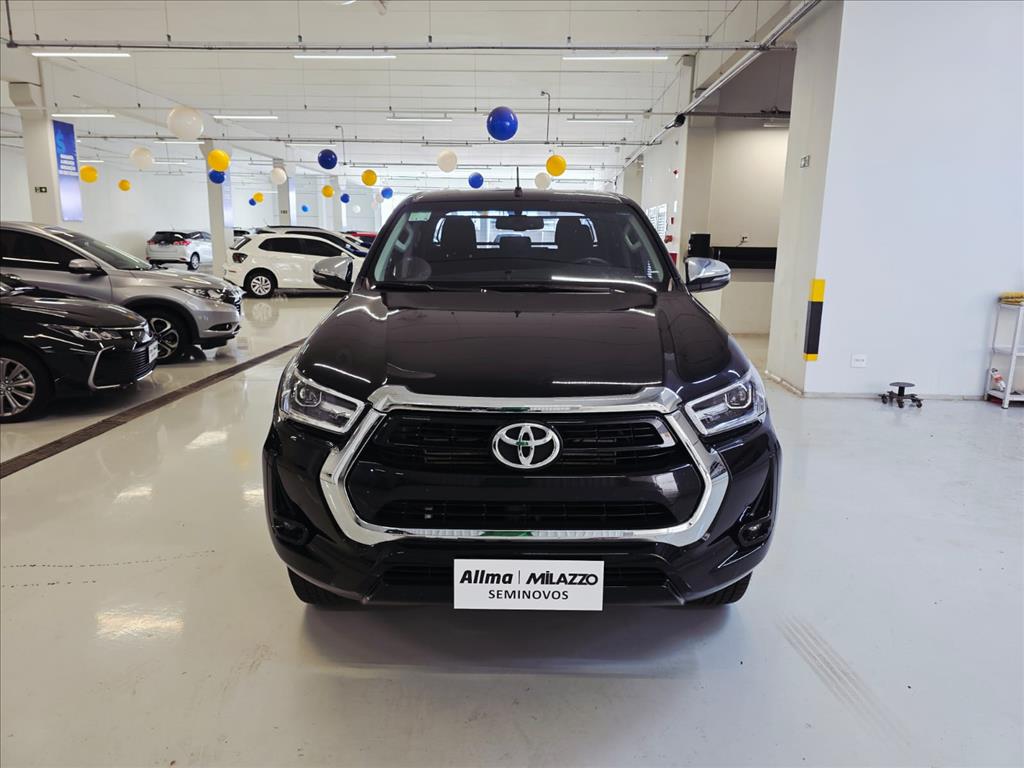 HILUX 2.8 D-4D TURBO DIESEL CD SRV 4X4 AUTOMÁTICO1