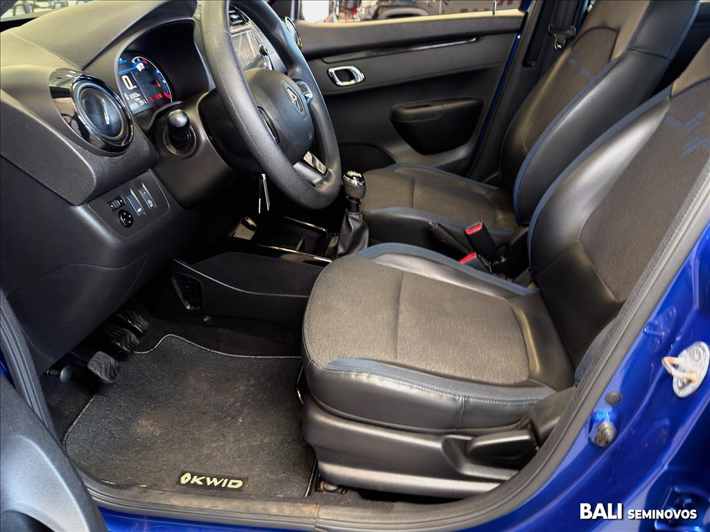 KWID 1.0 12V SCE FLEX INTENSE MANUAL11