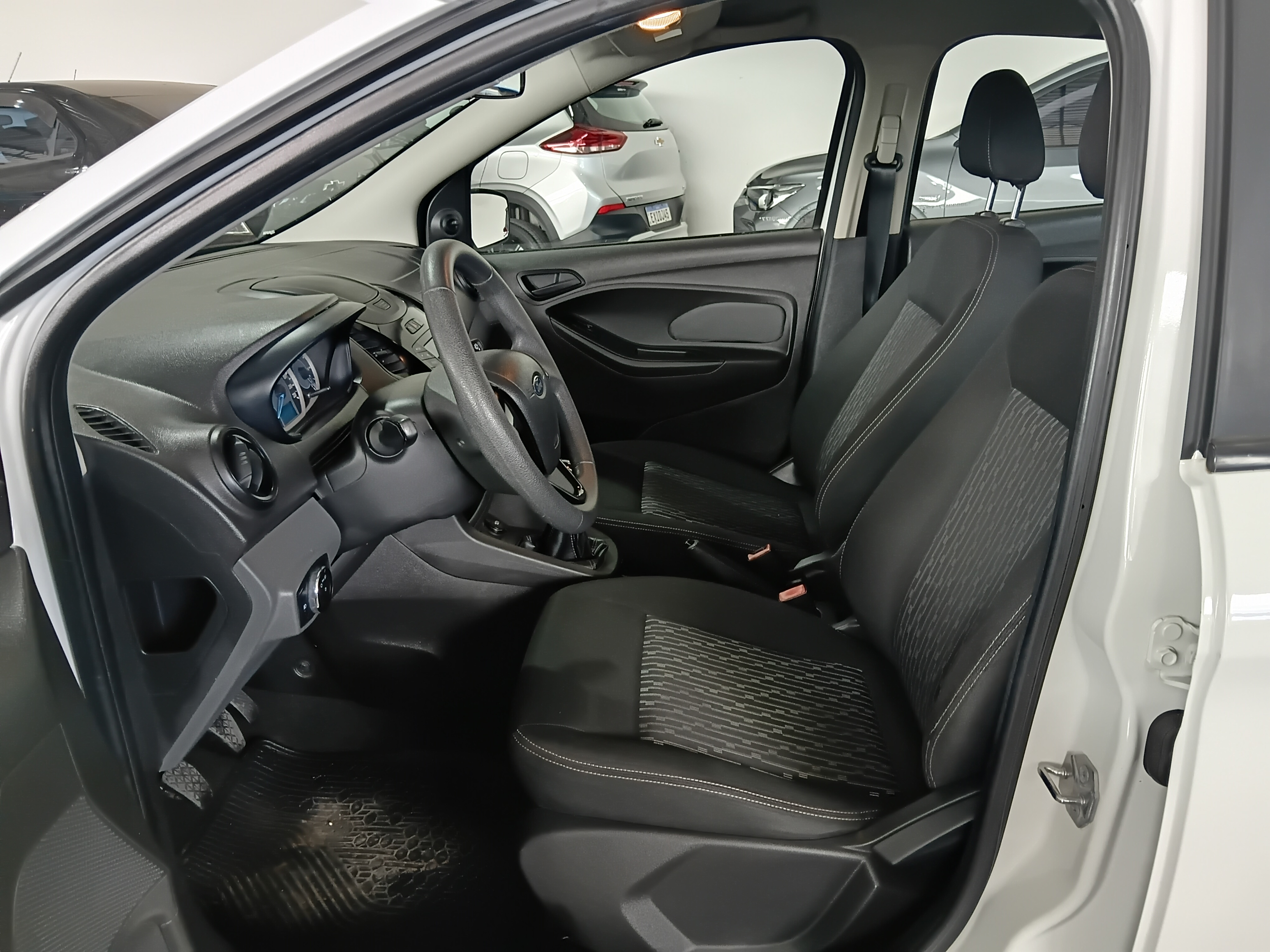 Ford-KA +-1.0 TI-VCT FLEX SE MANUAL