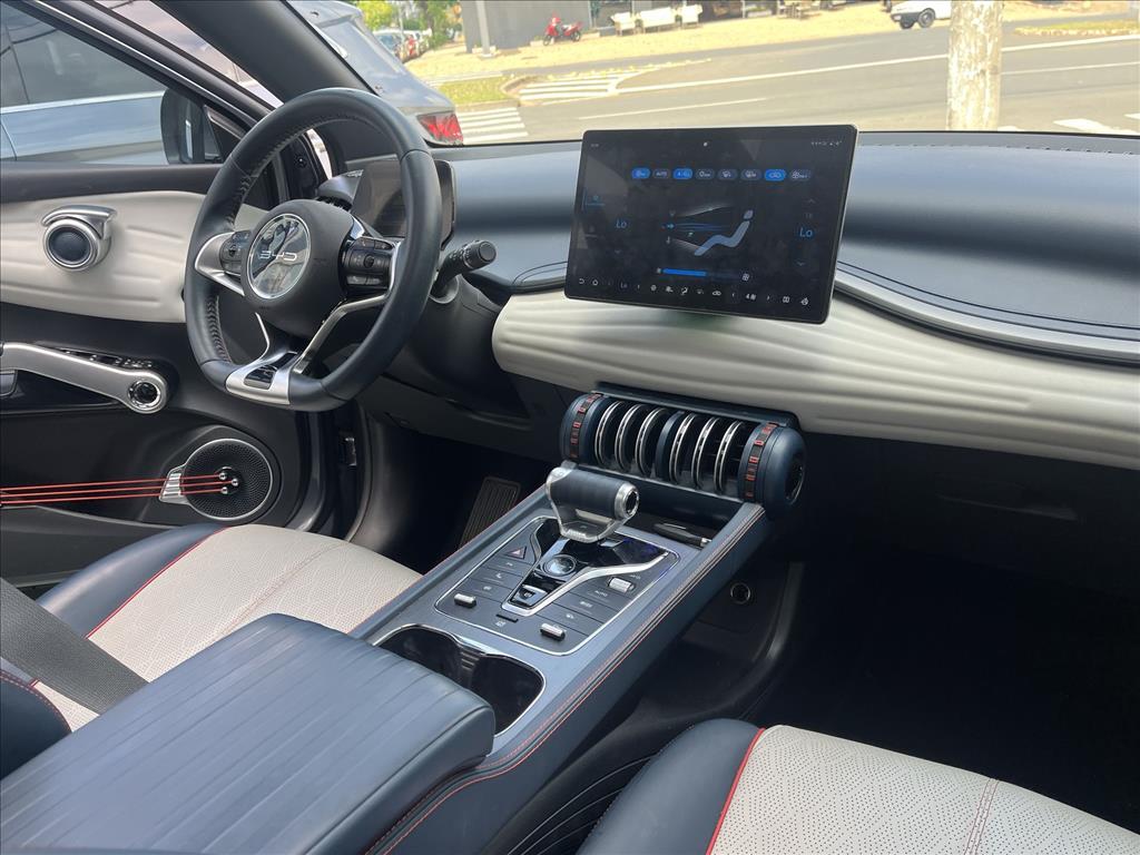 YUAN PLUS 60,8 KW ELÉTRICO12