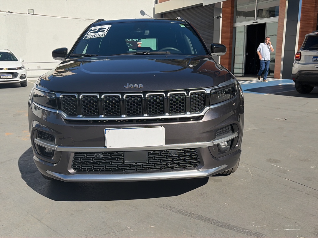 COMMANDER 1.3 T270 TURBO FLEX OVERLAND AT60