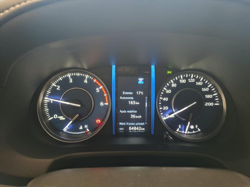 HILUX SW4 2.8 D-4D TURBO DIESEL SRX 7L 4X4 AUTOMÁTICO11