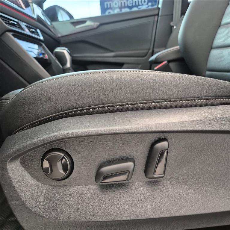 TAOS 1.4 250 TSI TOTAL FLEX HIGHLINE AUTOMÁTICO14