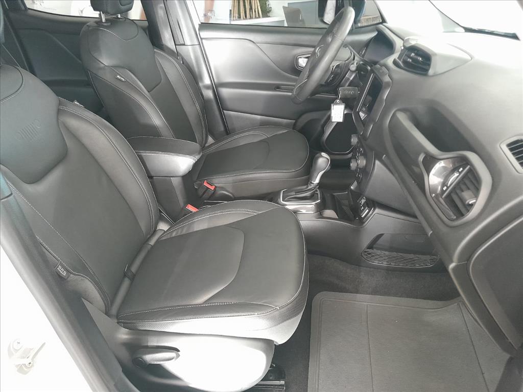 RENEGADE 1.3 T270 TURBO FLEX LONGITUDE AT614