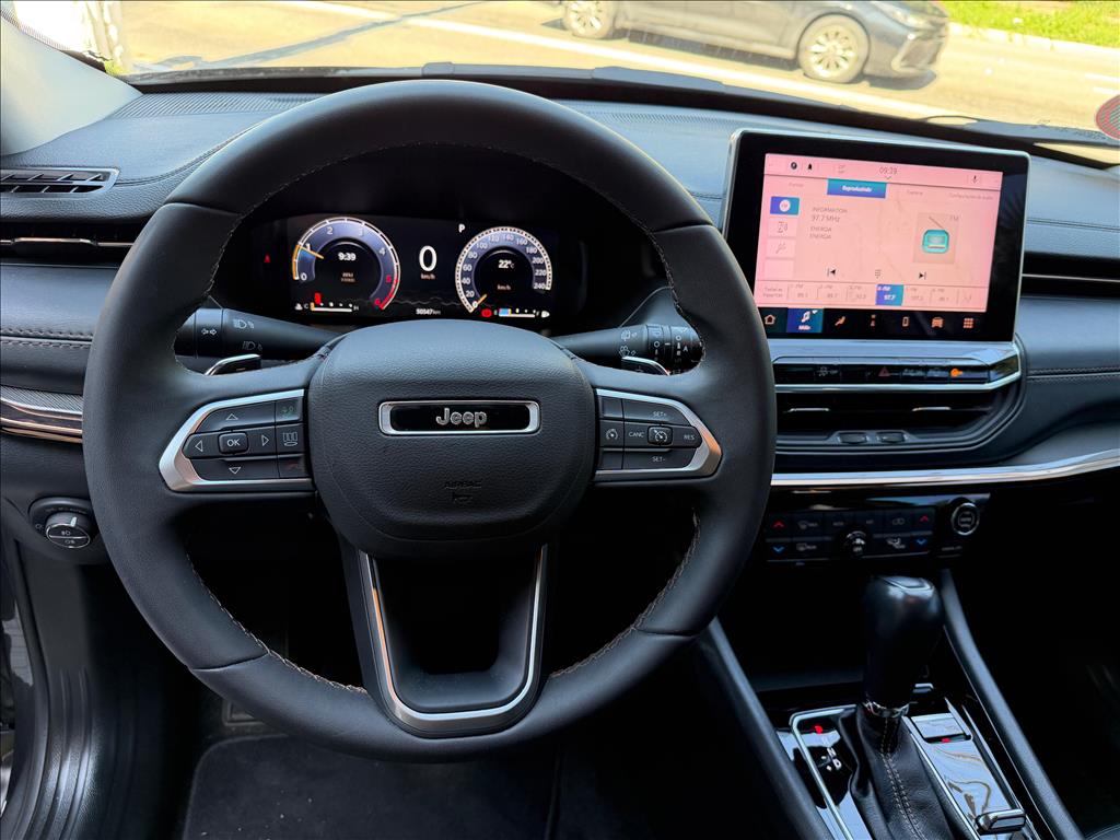 COMPASS 2.0 TD350 TURBO DIESEL LIMITED AT98