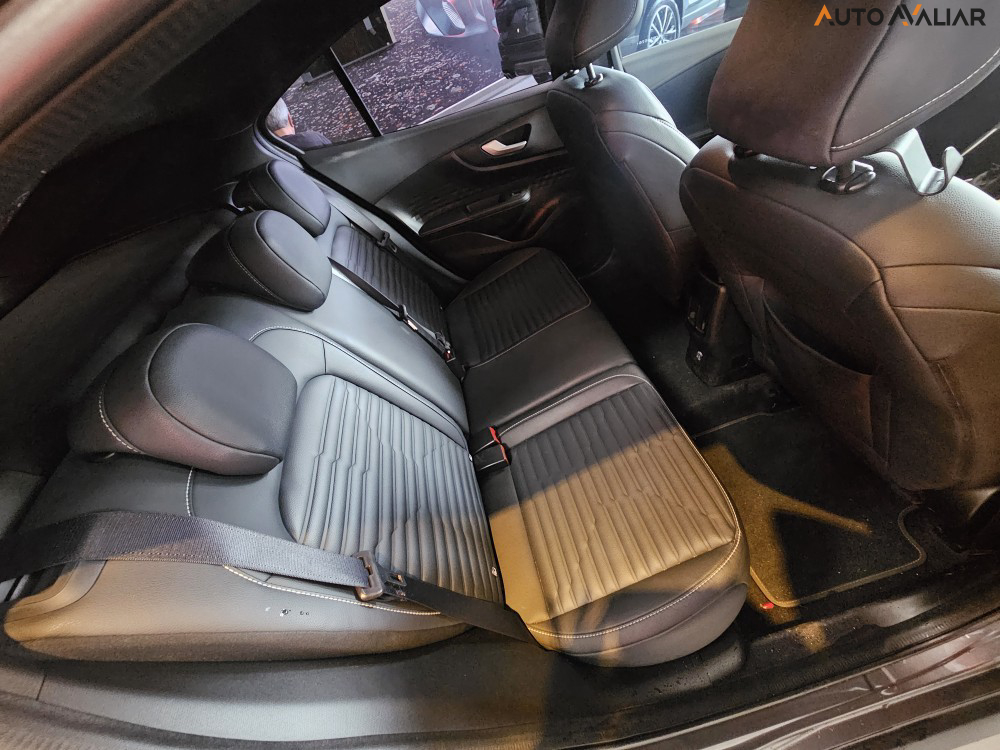 Fiat-FASTBACK-1.0 TURBO 200 FLEX IMPETUS CVT