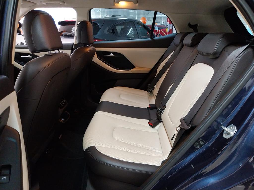 CRETA 2.0 FLEX ULTIMATE AUTOMÁTICO