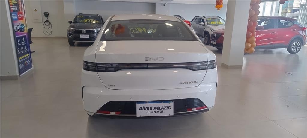 KING 1.5 DM-I PHEV GS AUTOMÁTICO12