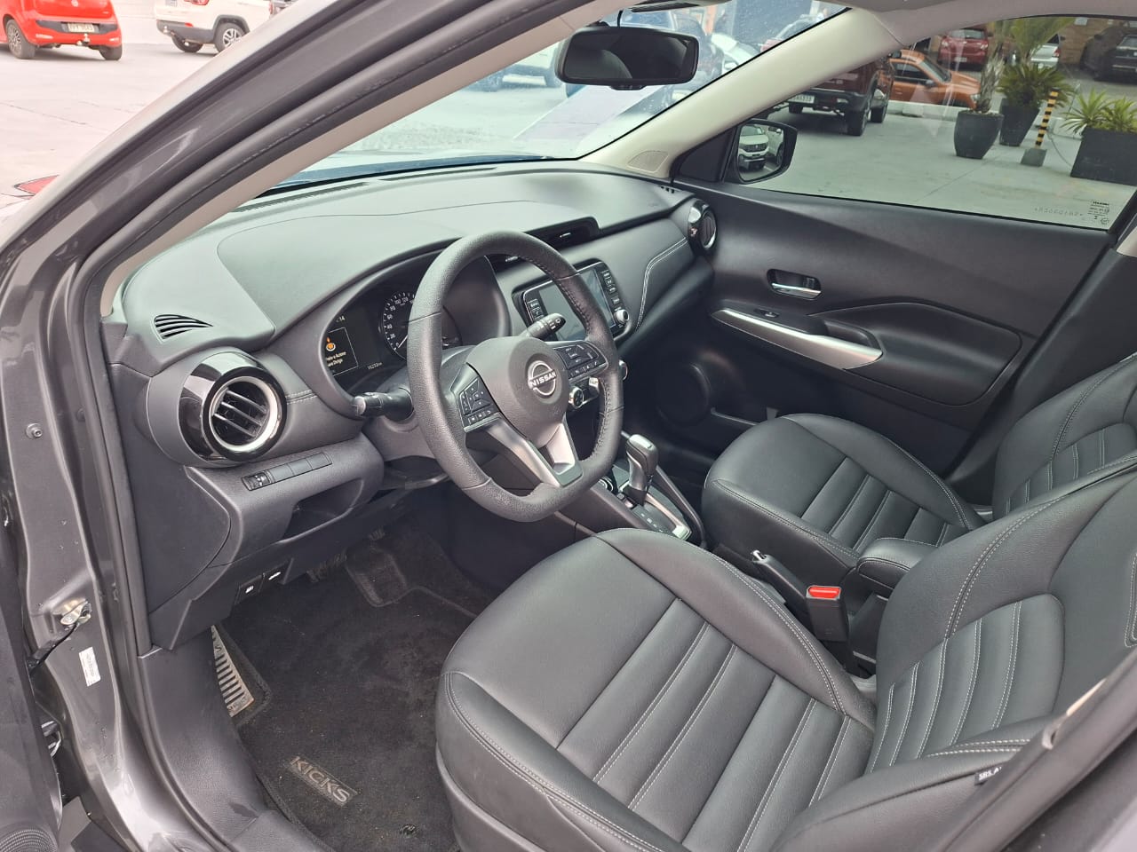 KICKS PLAY 1.6 16V FLEXSTART ADVANCE PLUS XTRONIC8