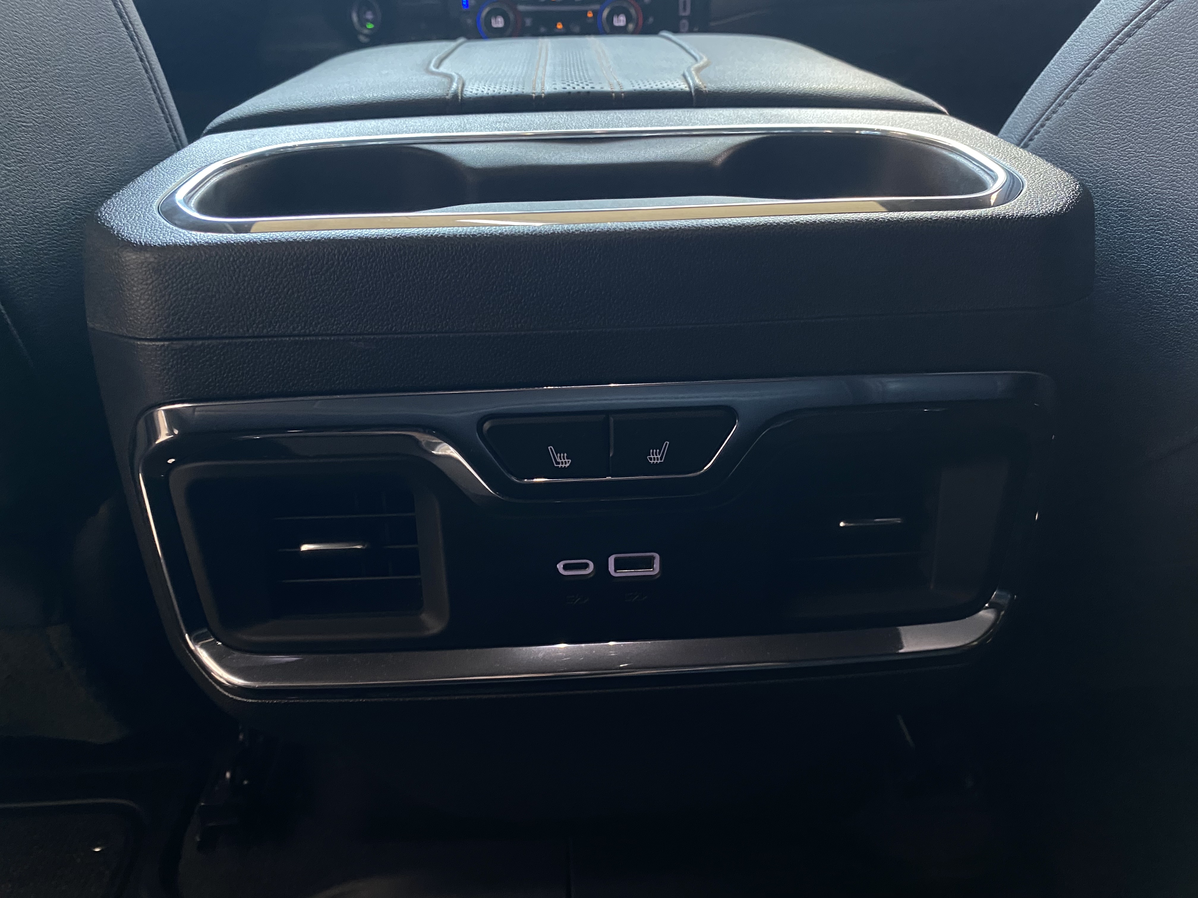 SILVERADO 5.3 V8 GASOLINA 1500 HIGH COUNTRY 4X4 AUTOMÁTICO15