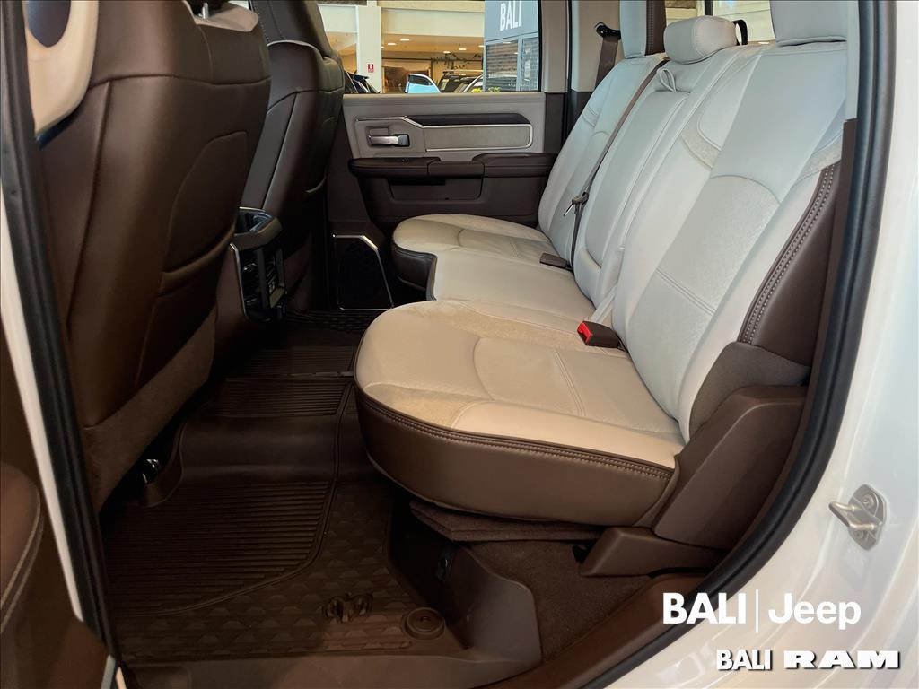 2500 6.7 I6 TURBO DIESEL LARAMIE CD 4X4 AUTOMÁTICO15