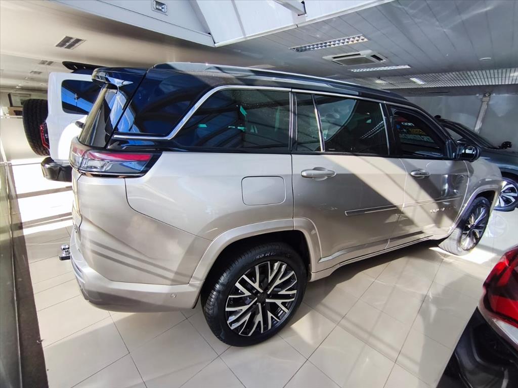 COMMANDER 2.2 TURBO DIESEL OVERLAND AT95