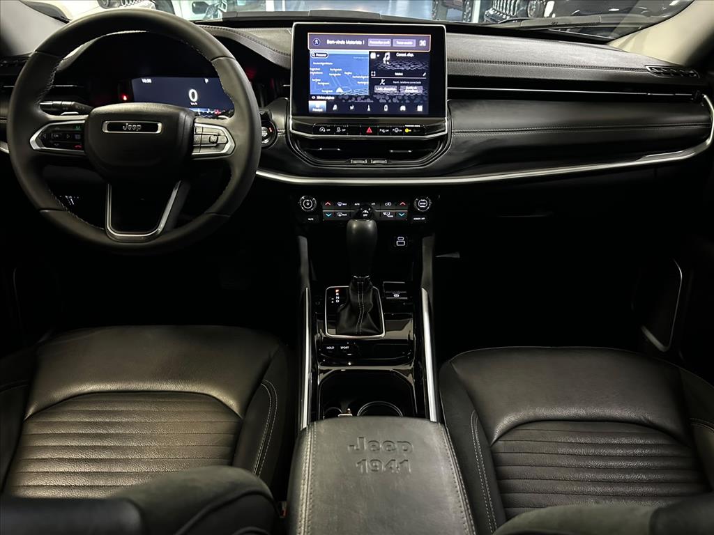 COMMANDER 1.3 T270 TURBO FLEX LONGITUDE AT67