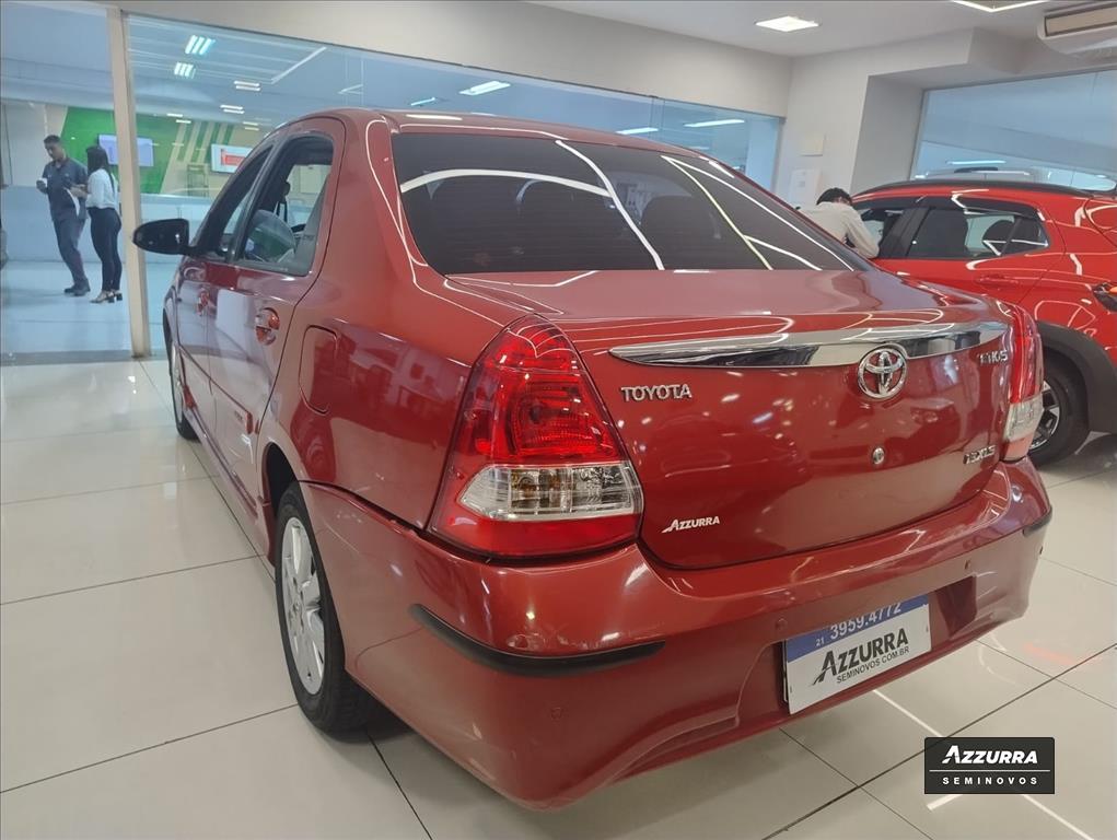 ETIOS 1.5 XLS SEDAN 16V FLEX 4P AUTOMÁTICO5