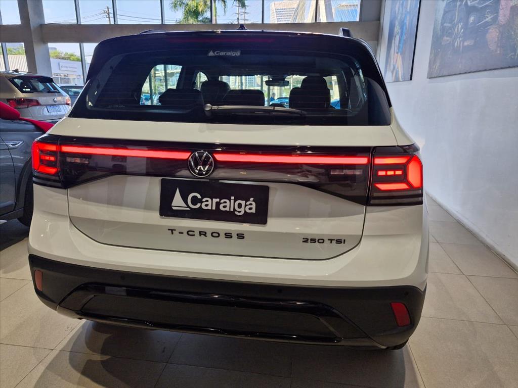 T-CROSS 1.4 250 TSI TOTAL FLEX HIGHLINE AUTOMÁTICO4