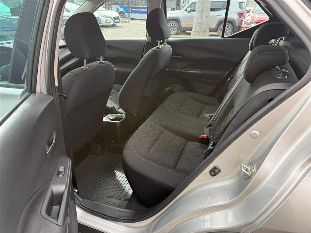 KICKS PLAY 1.6 16V FLEXSTART SENSE XTRONIC4
