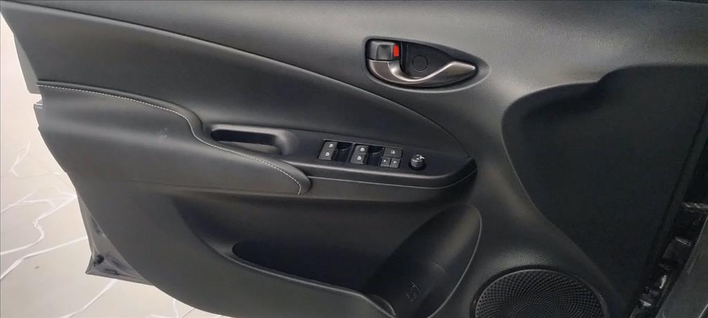 YARIS 1.5 16V FLEX SEDAN XS MULTIDRIVE4