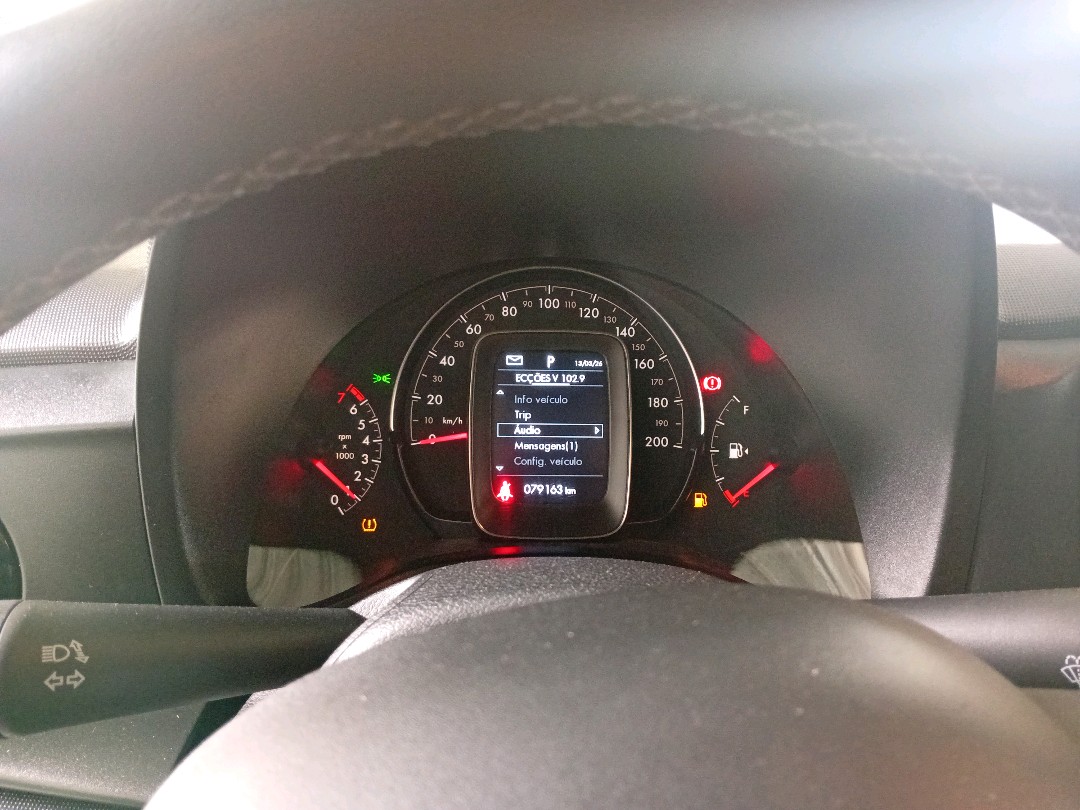 Fiat-STRADA-1.3 FIREFLY FLEX VOLCANO CD CVT