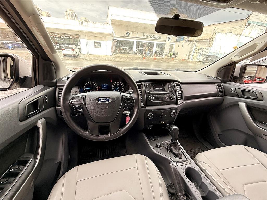 FORD RANGER 2.2 XLS 4X4 CD 16V DIESEL 4P AUTOMÁTICO