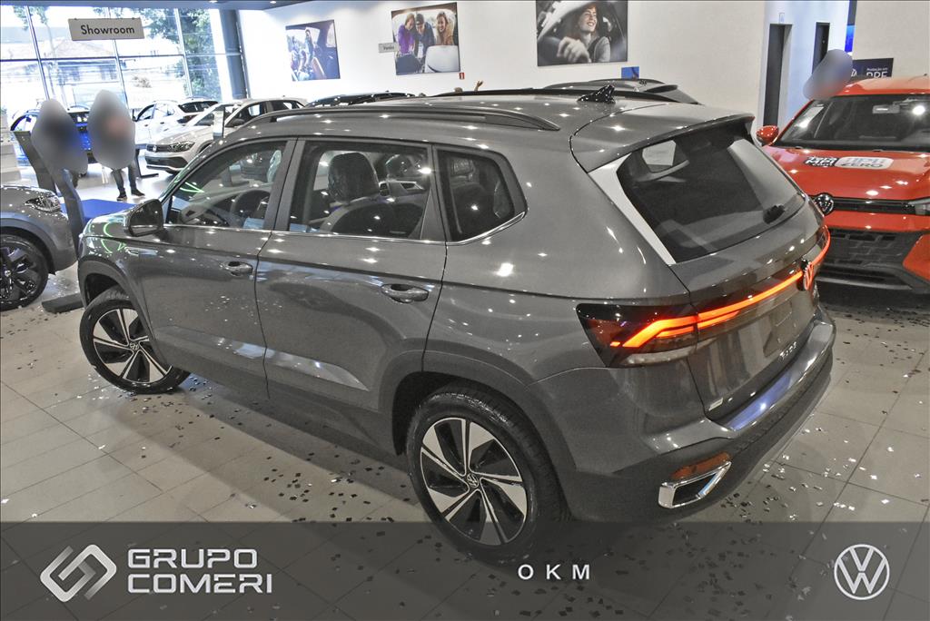 TAOS 1.4 250 TSI TOTAL FLEX COMFORTLINE AUTOMÁTICO3