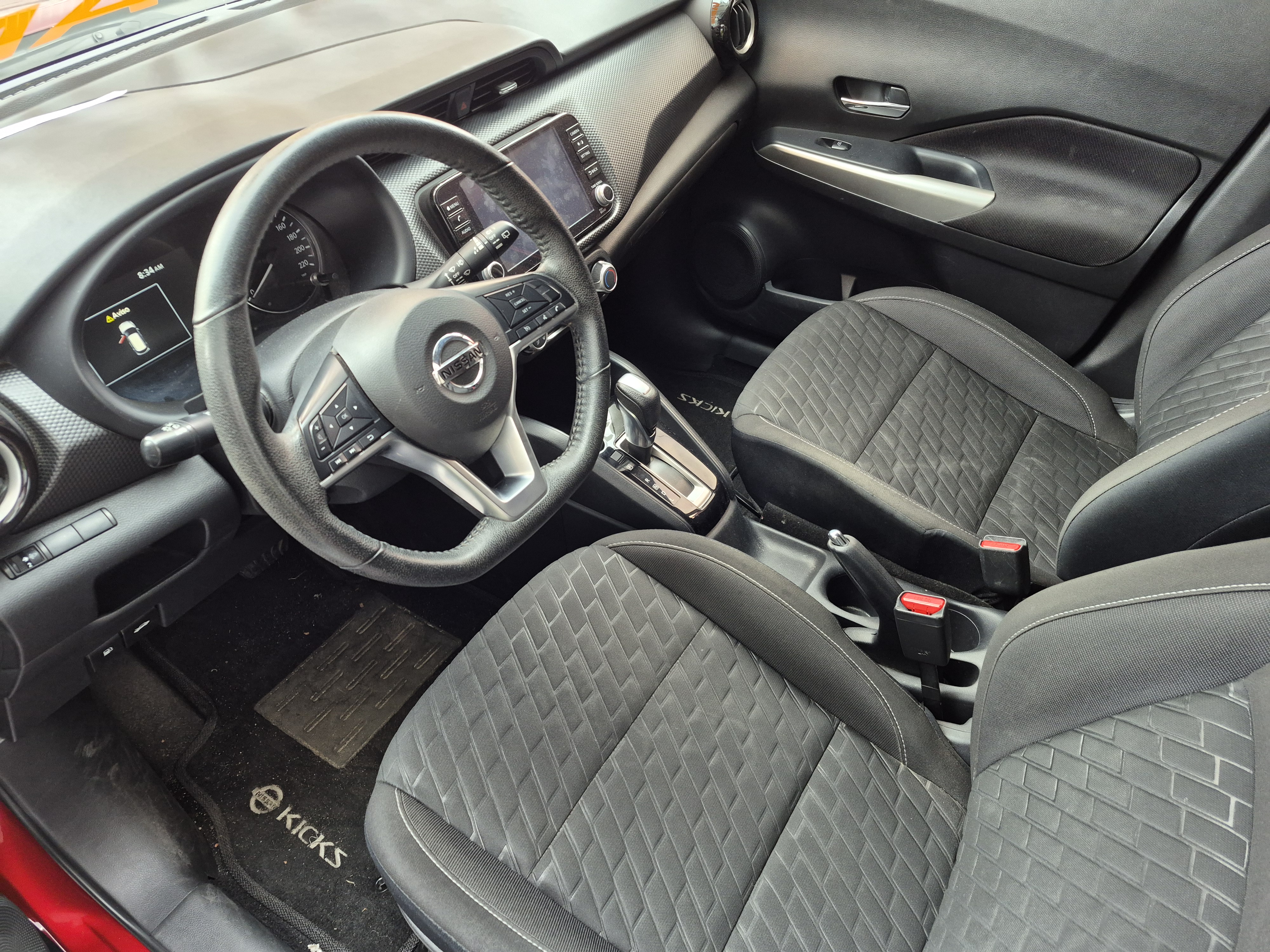 NISSAN KICKS